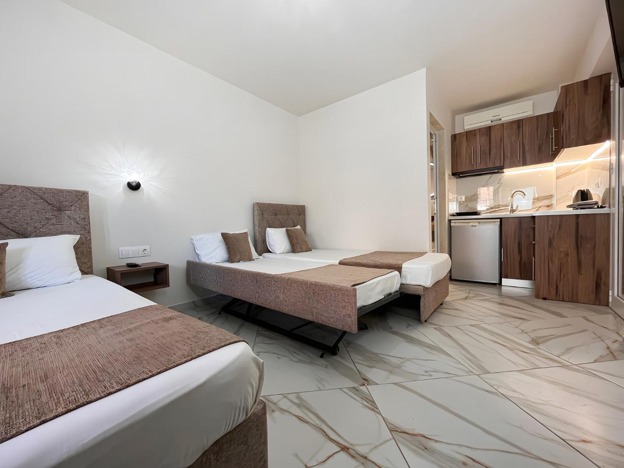 Villa George Giov Sarti Ngoại thất bức ảnh