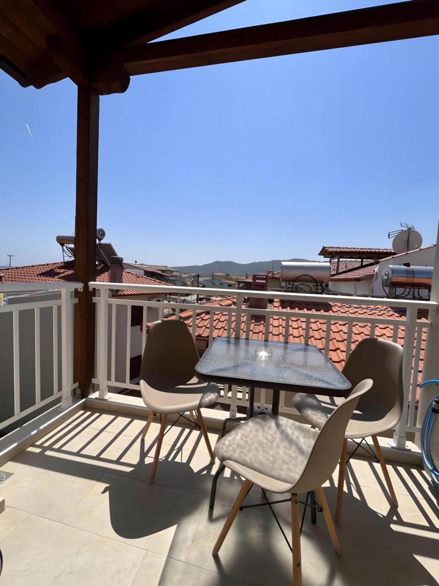 Villa George Giov Sarti Ngoại thất bức ảnh
