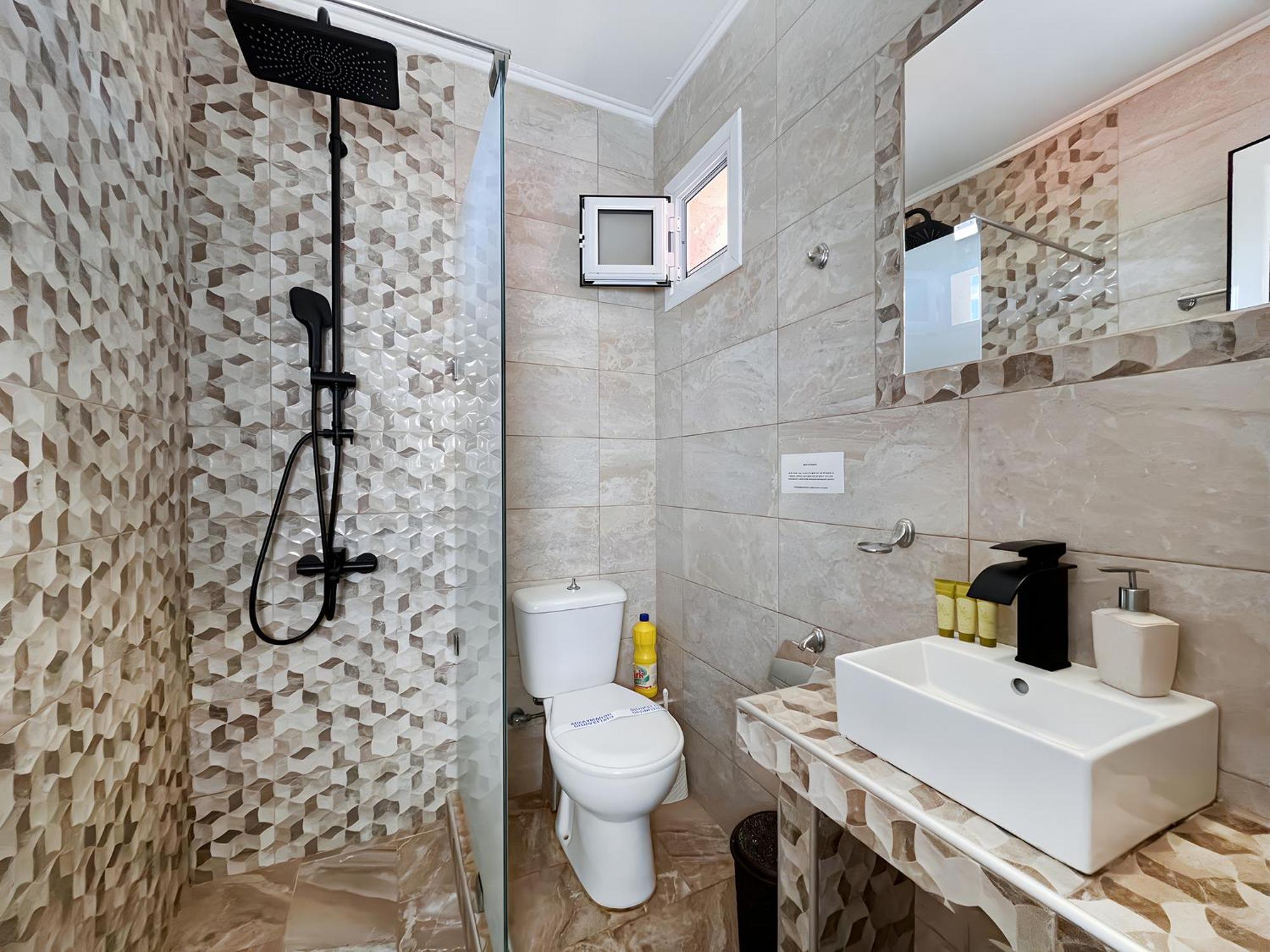 Villa George Giov Sarti Ngoại thất bức ảnh